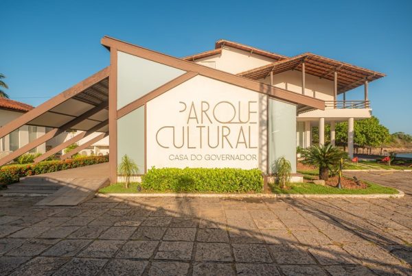 Centro de Fundão e Trevo de Setiba, em Guarapari, são alguns dos locais que você pode ir de Transcol pagando uma única tarifa. Confira as principais linhas que levam a 5 lugares para passear na Grande Vitória que você nem imaginava que era possível chegar de ônibus. A mais nova linha leva até o Parque Cultural Casa do Governador e começa a circular neste sábado (03)