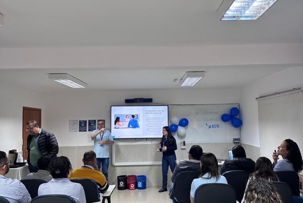 As empresas do Sistema Transcol realizam, ao longo do ano, diversas campanhas educativas que abordam temas como saúde mental, inclusão, diversidade, segurança e combate à violência. As ações, direcionadas aos colaboradores, reforçam o compromisso das operadoras com o cuidado e a valorização da vida.