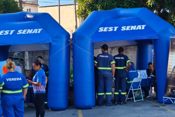 As empresas do Sistema Transcol realizam, ao longo do ano, diversas campanhas educativas que abordam temas como saúde mental, inclusão, diversidade, segurança e combate à violência. As ações, direcionadas aos colaboradores, reforçam o compromisso das operadoras com o cuidado e a valorização da vida.