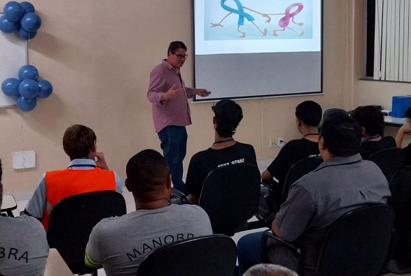Com palestras, conversas e ações de conscientização em todas as empresas operadoras do Sistema Transcol, a campanha Novembro Azul reforçou a importância do diagnóstico precoce do câncer de próstata e do cuidado integral com a saúde do homem.