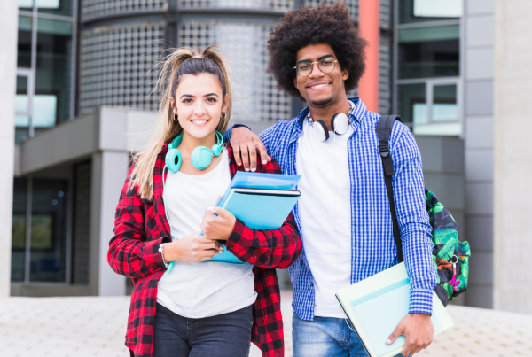 Recadastramento do CartãoGV Escolar é obrigatório para manter o benefício